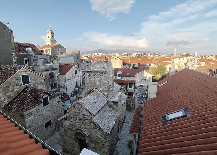 Old Varos Amazing View *