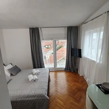 Old Varos Amazing View Apartment