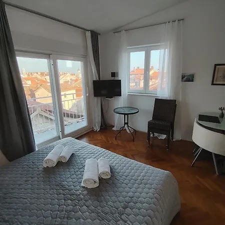 Apartment Old Varos Amazing View